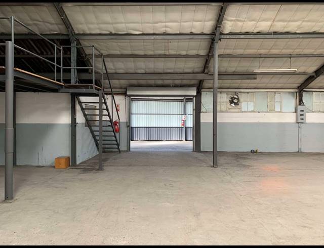 1,200M² FACTORY TO LET IN ELSIES RIVER INDUSTRIAL